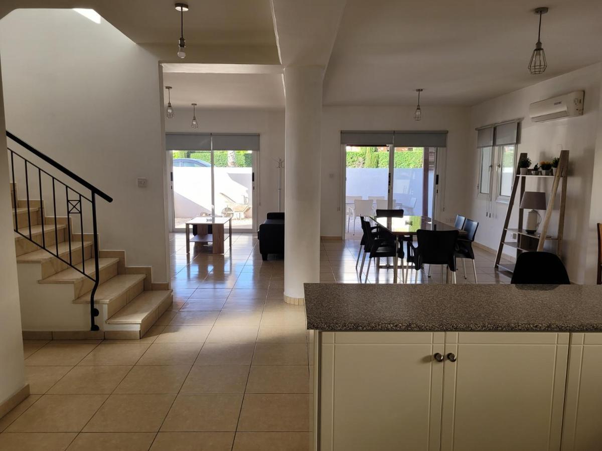 Elean Villa Paphos Eksteriør bilde